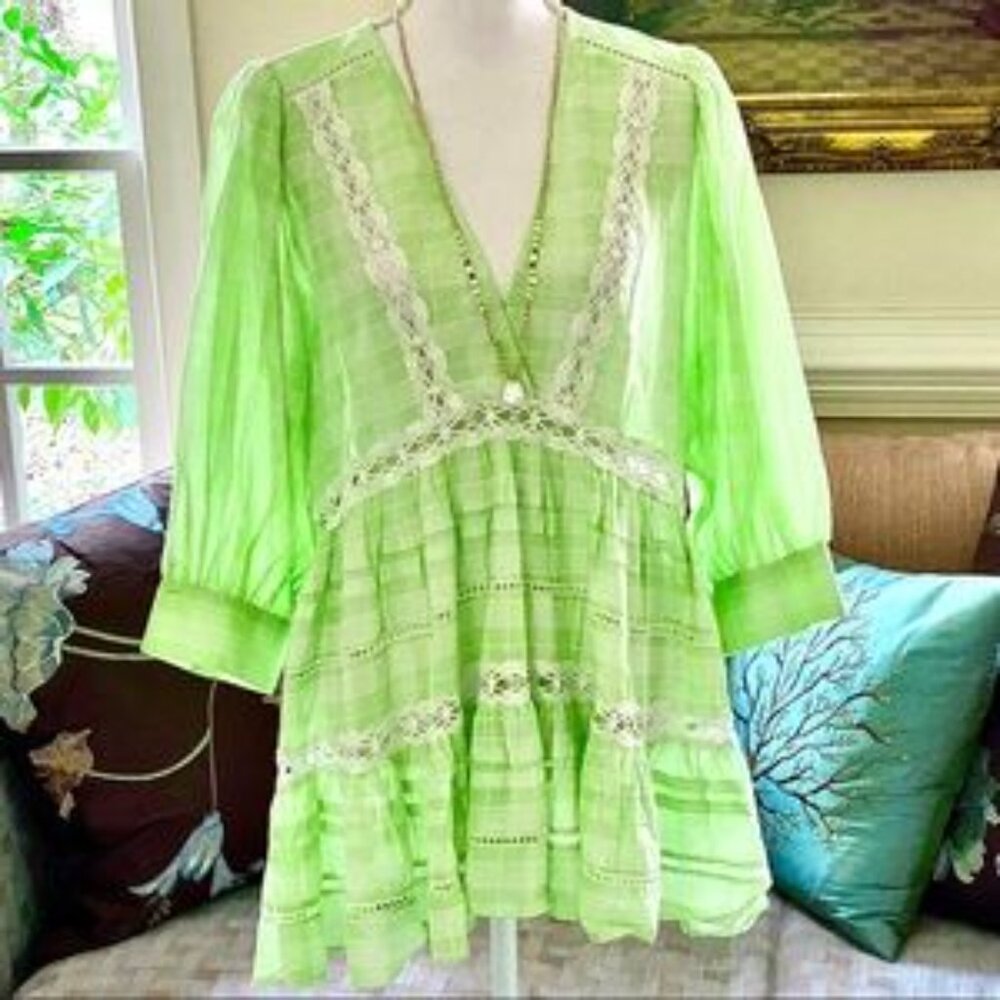 Free People Time Out Deep V Neck Lace Trim Top NWOT - Picture 11 of 14